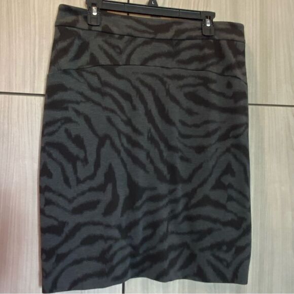 MICHAEL Michael Kors animal print lined skirt size 14 - Picture 1 of 11